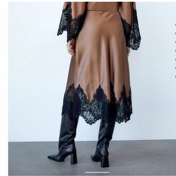 Zara Elegant Brown Satin Skirt with Black Lace Trim size M - Picture 2 of 13